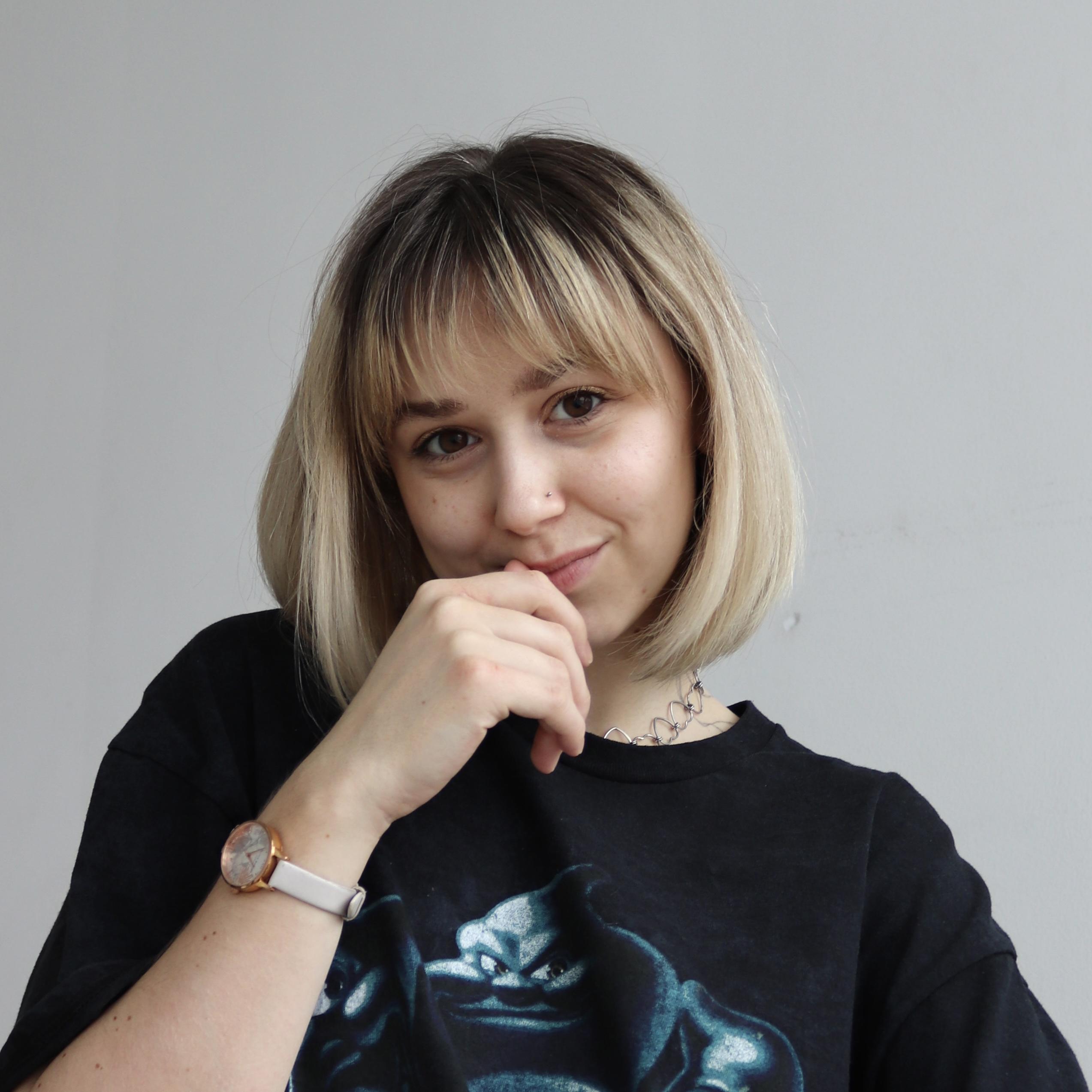 6+ лет в диджитал и бренде работодателя, HRD и Head of Marketing в Changellenge >>. С нуля собрала маркетинговую команду, прошла путь от руководителя, самостоятельно отбирающего маркетологов в свою команду, до HRD, отвечающего за найм сотрудников по всей компании. Знает процесс отбора с обеих сторон: понимает, на что смотрят руководители и HR, как оценивают резюме, тестовые задания и самопрезентацию кандидата и что влияет на решение на каждом этапе найма.
