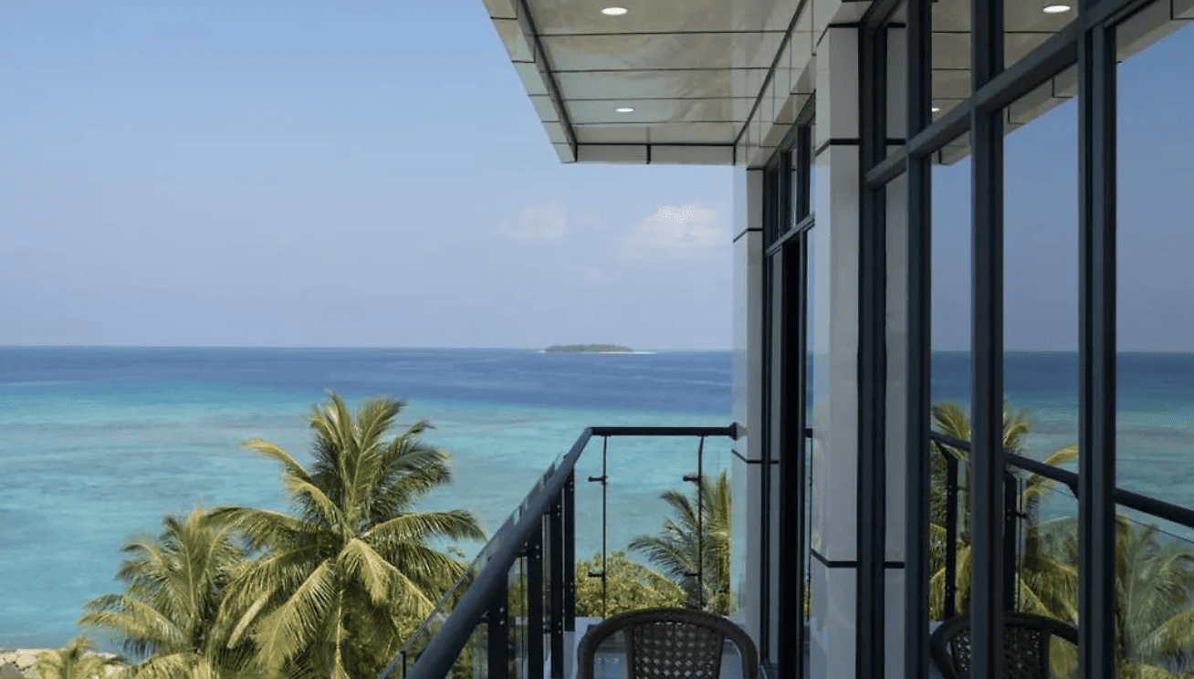 Источник изображения: https://wings-by-hawks-hotels.tophotelsmaldives.com/en/