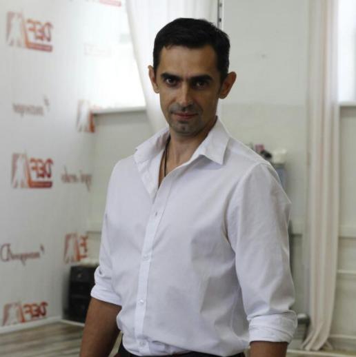 Образование высшее: Алтайский государственный технический университет
Дисциплины: Основы информационных технологий, Основы программирования на языке С++, ООП на С++
Специализация: Qt/С++ Embedded, QT/QML - разработчик, DSP
Победитель в команде разработчиков A:СТАРТ 2020 с проектом акустическое обнаружение квадрокоптеров