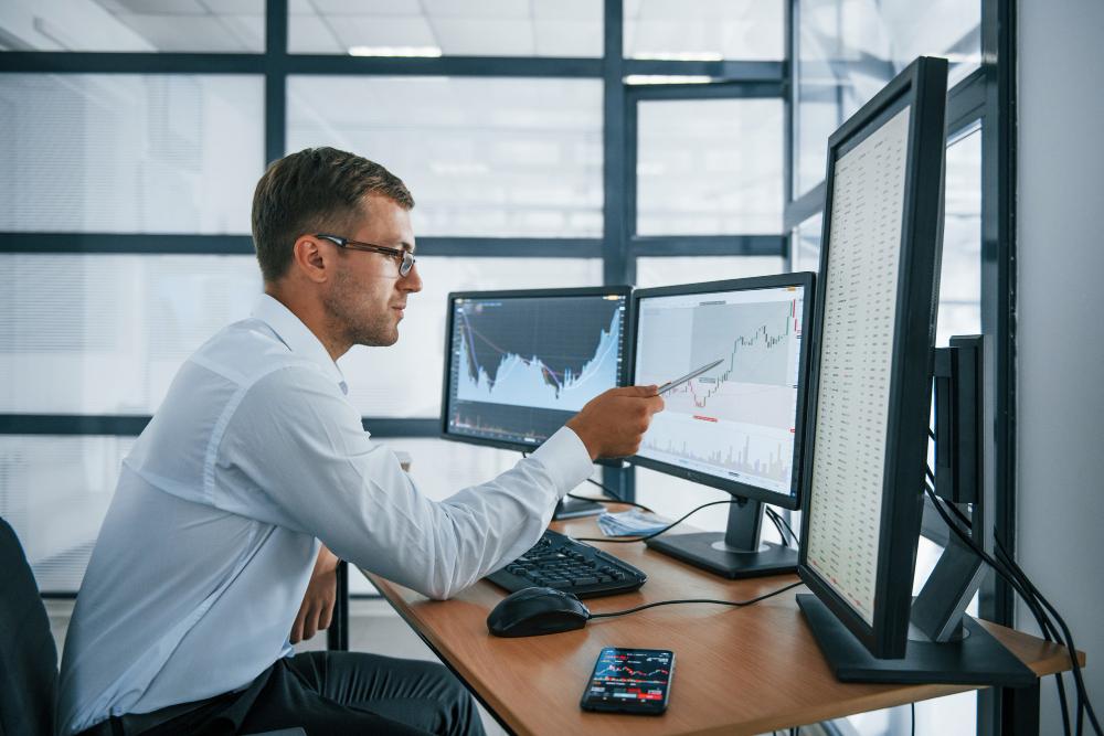 Мы собрали подборку курсов для людей с разным уровнем подготовки