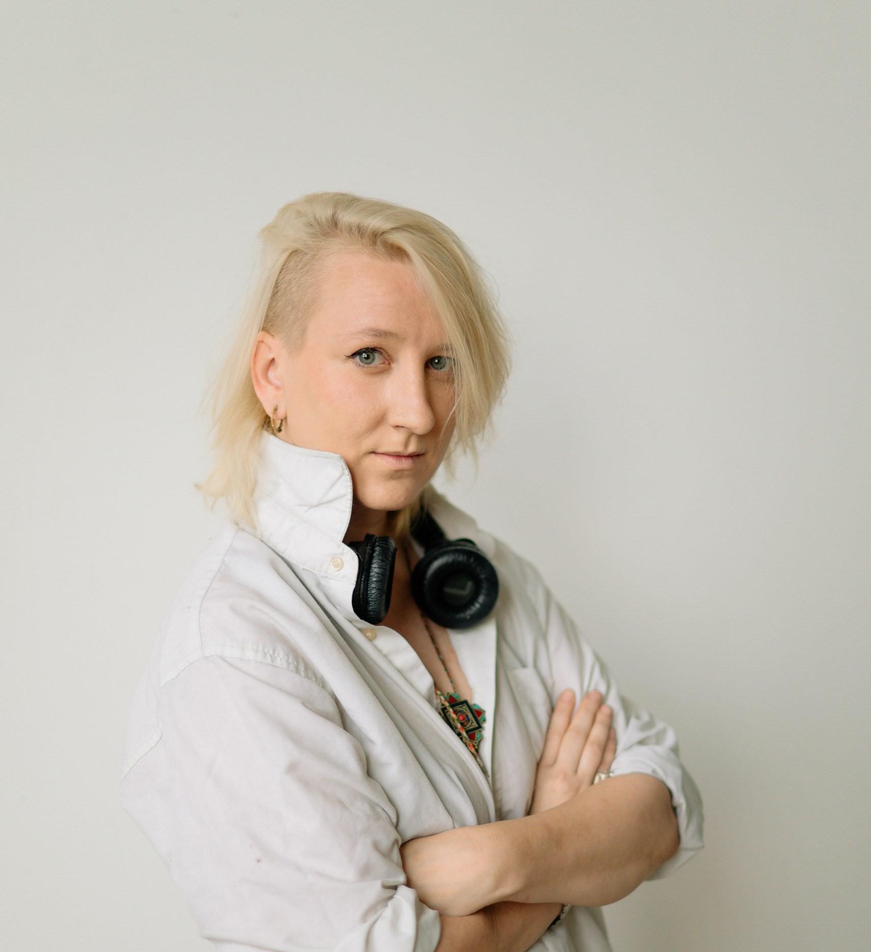 Крупные проекты: документальные и фильмы для внутреннего использования (корпоративные) для ПАО «ЛУКОЙЛ», НГТУ им.Алексеева, фильм «Нижегородский Архимед», сценарий для юбилейного концерта к 100 летию НГТУ им.Алексеева 