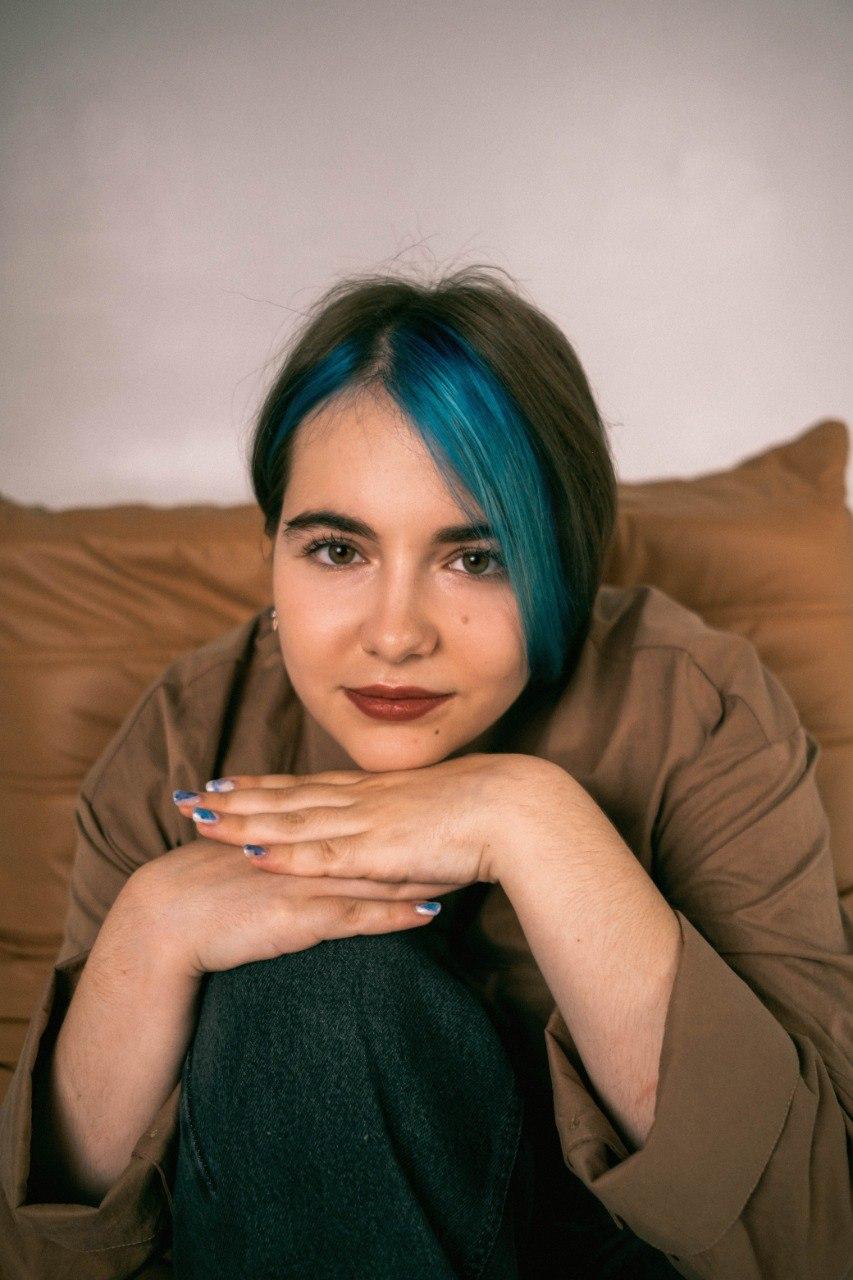 Инженер‑робототехник с 5,5‑летним опытом. Специализируюсь на работе с микроконтроллерами и разработке программного обеспечения для них. Основная зона деятельности — рынок СНГ: сотрудничество с высшими учебными заведениями и научно‑исследовательскими институтами.