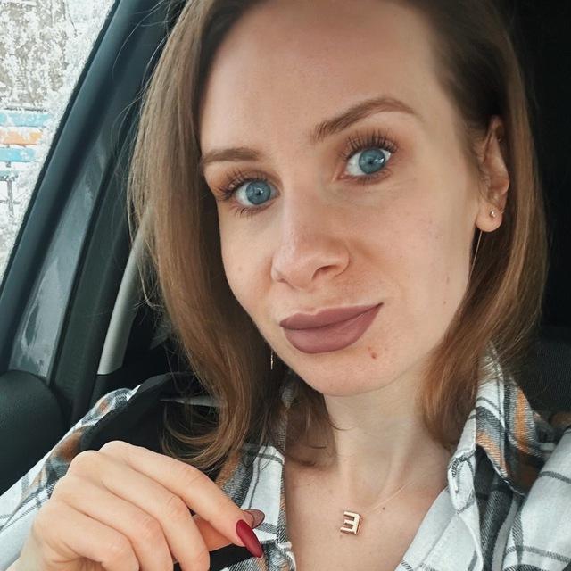 Продуктовый маркетолог в Циан с опытом 13 лет, ex- Skyeng, Вебиум. Преподаватель и автор магистратуры в РАНХиГС.
Основатель комьюнити для Продуктовых маркетологов PMM BAZA Spb