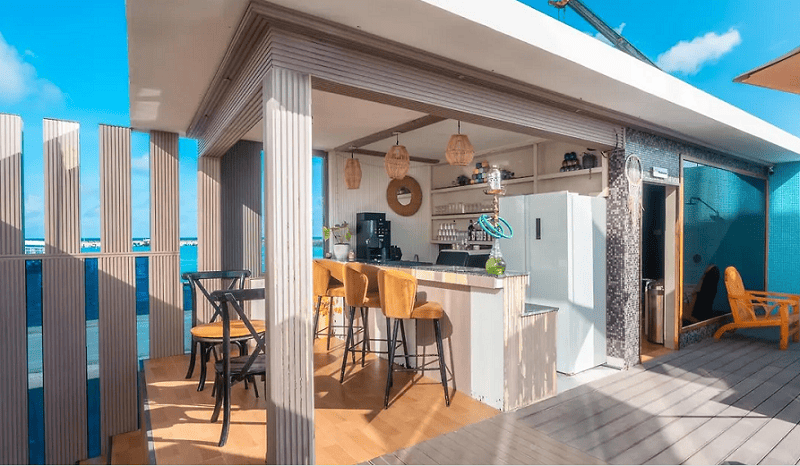 Источник изображения: https://wings-by-hawks-hotels.tophotelsmaldives.com/en/