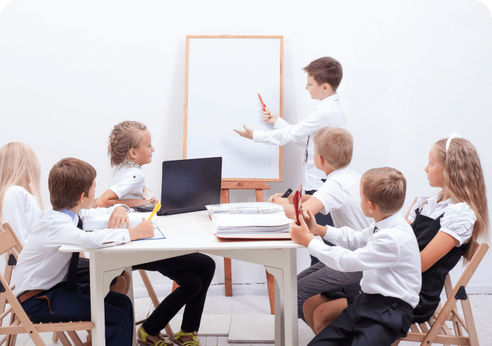 Возможность понимать себя и окружающих. Грамотно доносить свои мысли. Личностный рост. Развитие логического и креативного мышления. Умение реализовать свои планы в реальность. Ситуационное руководство и лидерство. Ваши крутые софт-скиллы больше не останутся незамеченными